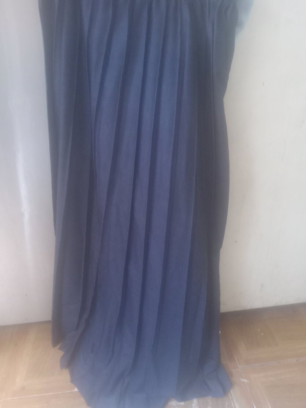 Navy pleat skirt